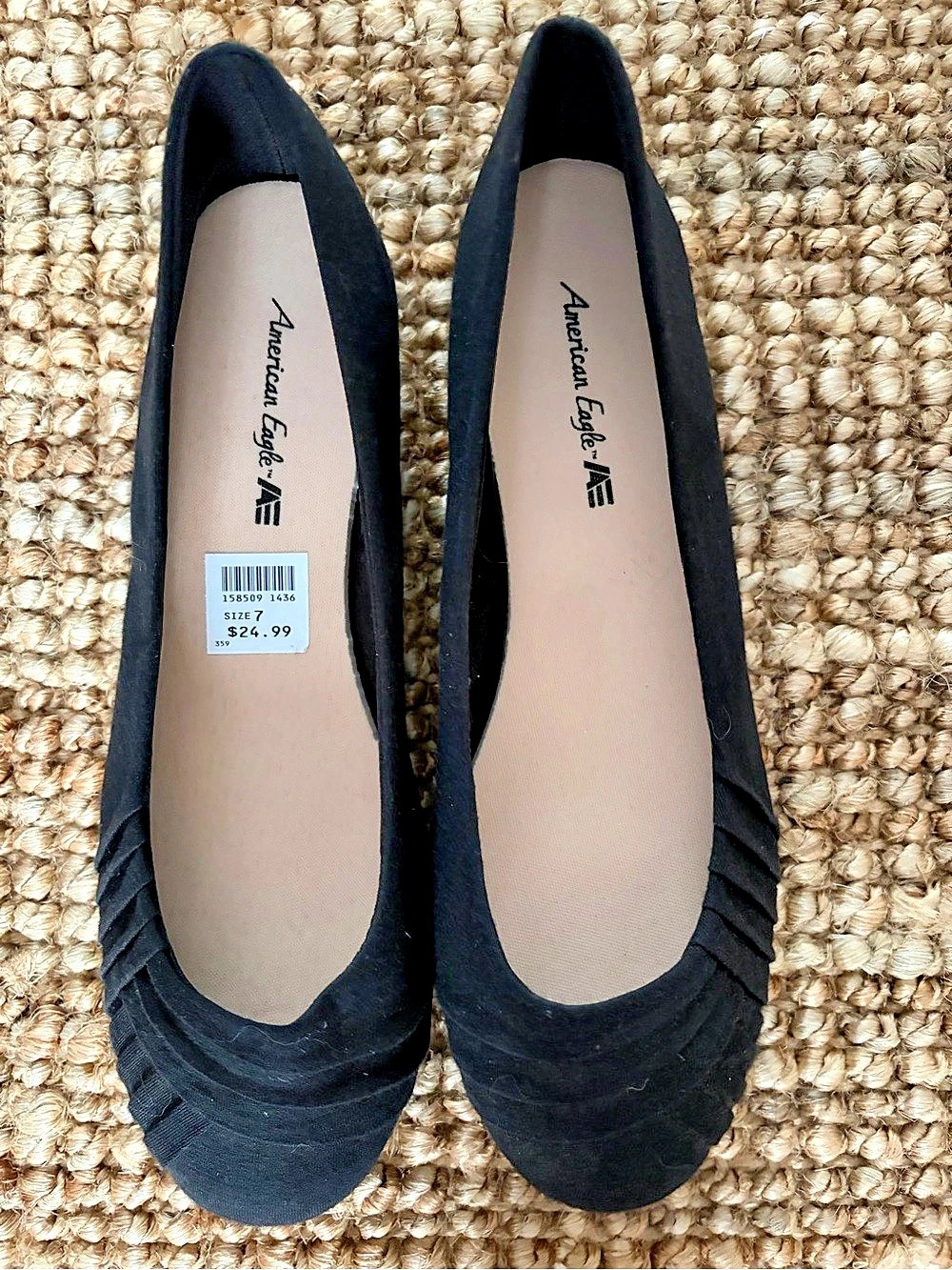 American Eagle Black Ballet Flats US 7.5
